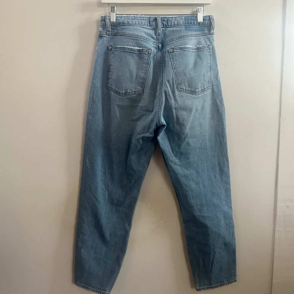 Abercrombie‎ mom high rise jeans 28 6